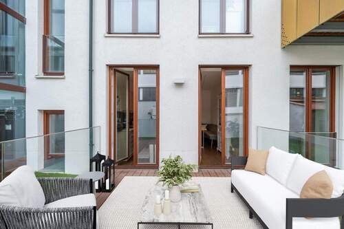 Terrasse - AIGNER - Elegante 3-Zimmer-Wohnung mit großzügiger Terrasse in der Maxvostadt