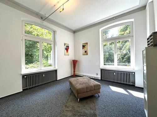 Nächstes helles Büro... - 
