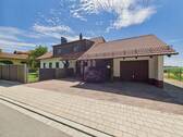 Vorderansicht - Einfamilienhaus mit 190,00 m² in Kumhausen / Hachelstuhl zum Kaufen