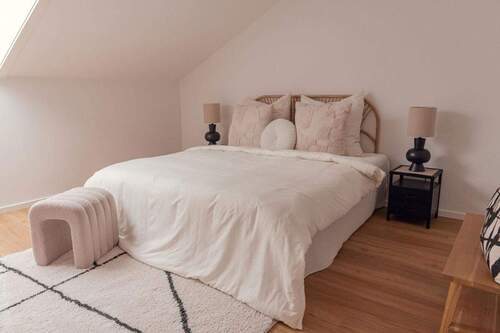 Schlafzimmer - Etagenwohnung mit 78,30 m² in Dachau zum Kaufen