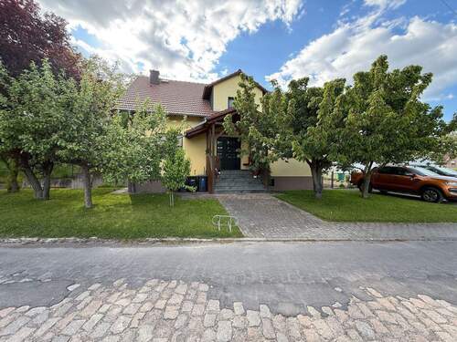 IMG_8563.jpeg - 8 Zimmer Mehrfamilienhaus, Wohnhaus zum Kaufen in Weißenfels