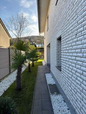 18 WhatsApp Image 2026-01-06 at 15.32.38 (12).jpeg - 