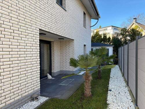 19 WhatsApp Image 2026-01-06 at 15.32.41 (3).jpeg - 