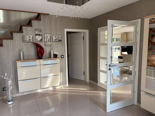 29 WhatsApp Image 2026-01-06 at 15.32.35 (12).jpeg - 