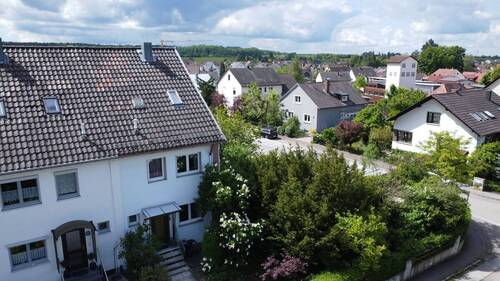 Eckgrundstück mit Garten - 4 Zimmer Reihenendhaus zum Kaufen in Allersberg