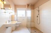 18322 Badezimmer - 