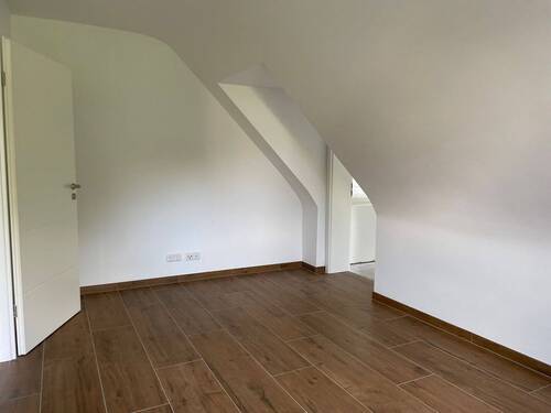 Kinderzimmer/Büro - 