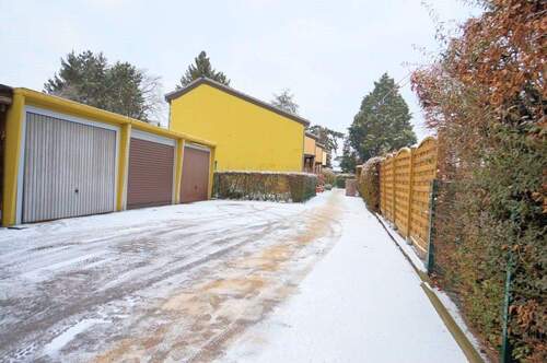 Hauszugang - 4 Zimmer Reihenmittelhaus in Berlin