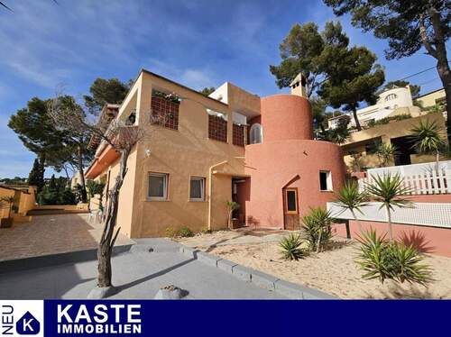 Titel - Costa de la Calma Charme: Doppelhaushälfte mit Meerblick auf Mallorca