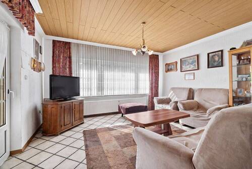 Wohnzimmer im EG - 