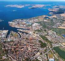 Grundstück mit 10 Garagen in Wismar - nahe Hafen und Ostsee