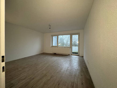 Wohnzimmer 2.JPG - 6 Zimmer Etagenwohnung zur Miete in Gladbeck