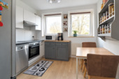 Moderne Einbauküche - 3 Zimmer Etagenwohnung in Lüneburg