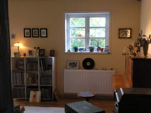 Offenes Zimmer/Eingangsbereich - 