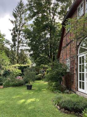 Garten Giebelseite - 