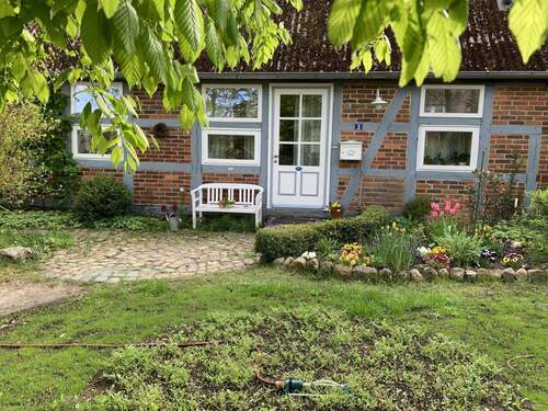 Hauseingang - 7 Zimmer Einfamilienhaus in Boltersen