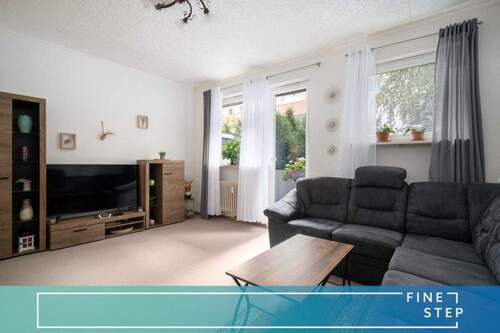 FINESTEP Immobilien GmbH - Kompakte 2-Zimmer-Wohnung mit zwei Balkonen in gefragter Lage Münchens