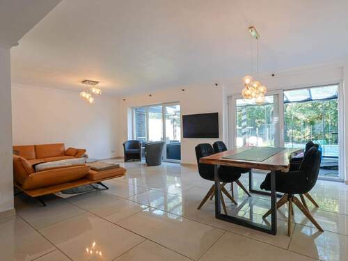 EG Wohn-/ Essbereich - 