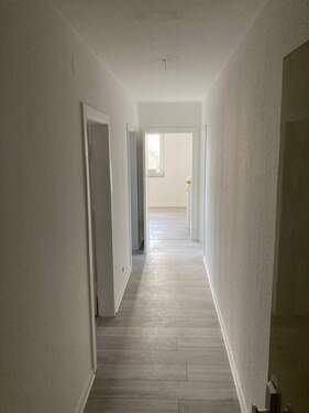 Beisp. Flur Wohnung - 