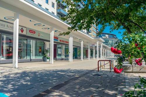 Objektansicht - Großzügige Einzelhandelsfläche im Rosenhof