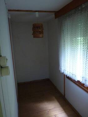 Raum im Bungalow - 2 Zimmer Bungalow in Grimma OT Golzern