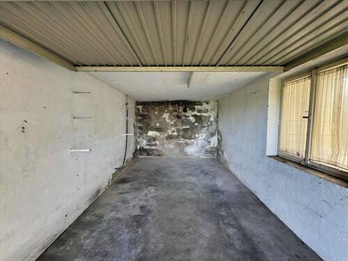 Garage - 