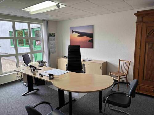 Büro 2 - 