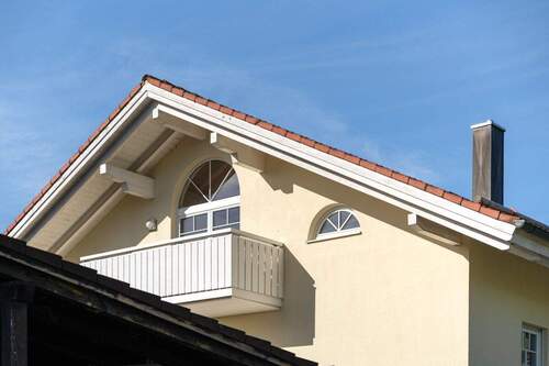 Charmantes Giebelhausdesign - 