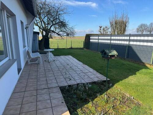 Terrasse mit Garten - 