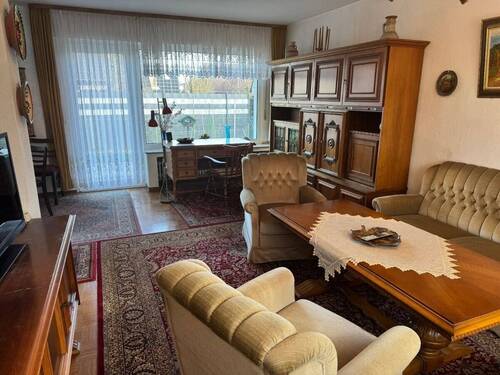 Wohn-/Esszimmer - 4 Zimmer Einfamilienhaus zum Kaufen in Grevenbroich