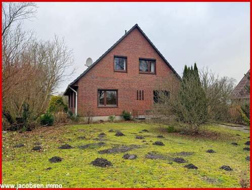 West-Ansicht - 6 Zimmer Einfamilienhaus zum Kaufen in Neuberend