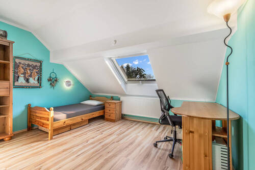 Zimmer 3 - 