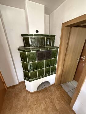Kachelofen im Wohnzimmer - 