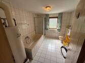 Wannenbad im EG - 