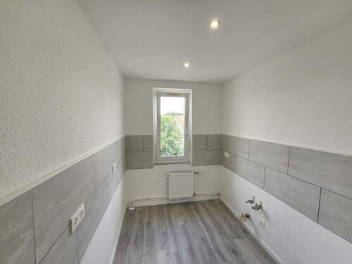 Küche - 3 Zimmer Etagenwohnung zur Miete in Markkleeberg OT Gaschwitz