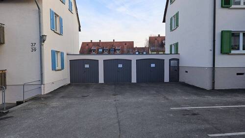 Garage - 