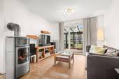 Wohnzimmer mit Kamin - 