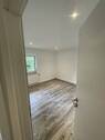Blick ins Schlafzimmer - 