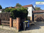 Zufahrt Garage - 4 Zimmer Doppelhaushälfte in Magdeburg