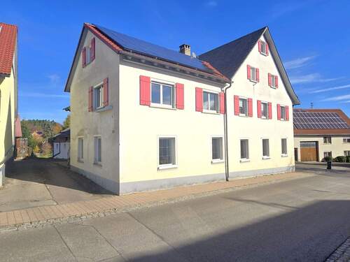 Hausansicht Schlatter Immobilien - 