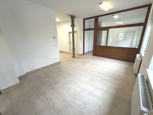 Wohnzimmer - Loft Feeling in der Innenstadt - 225.000,00 EUR Kaufpreis, ca.  80,00 m² Wohnfläche