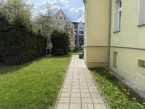Außenanlage - 2 Zimmer Etagenwohnung in Zwickau