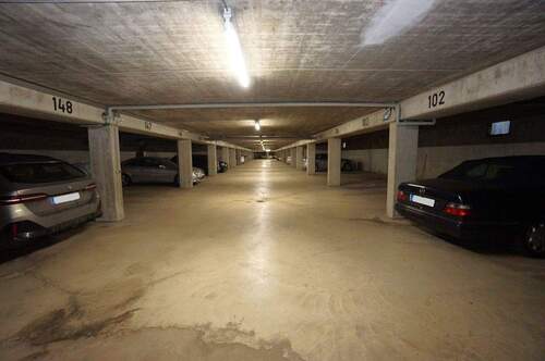 Tiefgarage - 