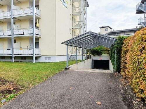 Einfahrt Tiefgarage - 