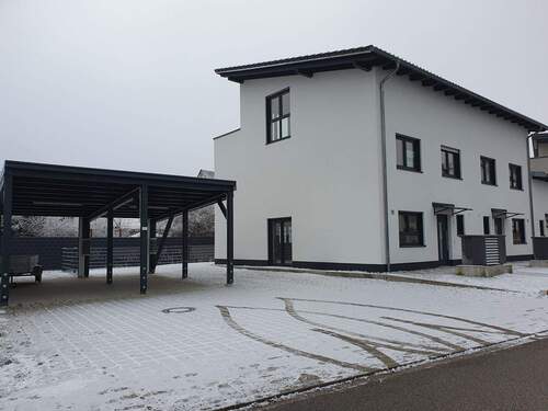 Ansicht Ost - 5 Zimmer Mehrfamilienhaus, Wohnhaus in Waldkraiburg