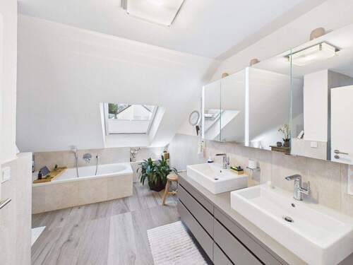 stilvolles Tageslichtbad - 