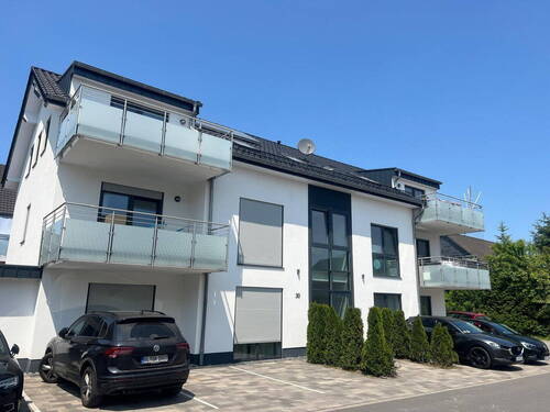 Bild 1 - Moderne DG-Wohnung mit Balkon, Fußbodenheizung & Stellplatz - ruhig & stadtnah in Waldbröl