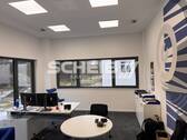mit Teppichboden - Einzelbüro im 1. Obergeschoss frei