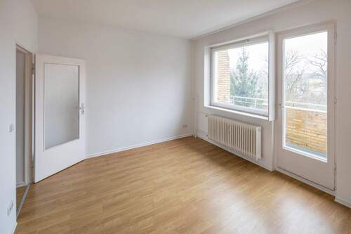 Balkonzimmer - 2 Zimmer Etagenwohnung in Berlin