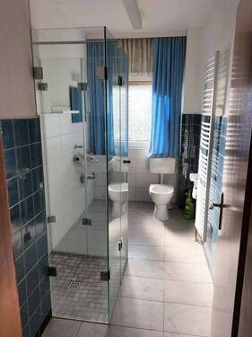 Bad mit Dusche1.jpg - 